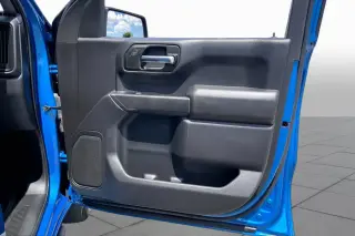 Chevrolet Silverado 1500 2024 4x2 Custom 4dr Crew Cab 5.8 ft. SB