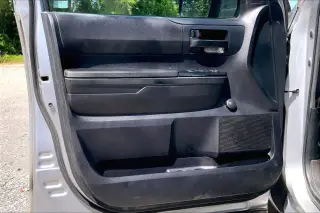 Toyota Tundra 2014 4x4 SR 4dr Double Cab Pickup SB (4.6L V8)