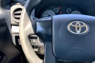 Toyota Tundra 2014 4x4 SR 4dr Double Cab Pickup SB (4.6L V8)