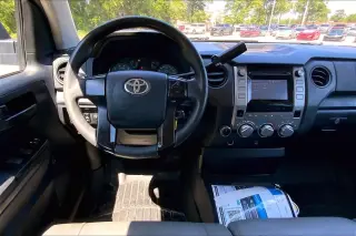 Toyota Tundra 2014 4x4 SR 4dr Double Cab Pickup SB (4.6L V8)