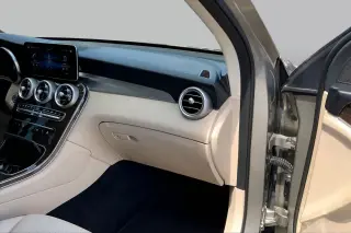 Mercedes-Benz GLC 2021 GLC 300 4dr SUV