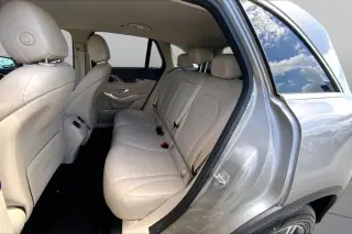 Mercedes-Benz GLC 2021 GLC 300 4dr SUV
