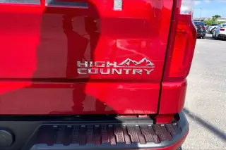 Chevrolet Silverado 1500 2021 4x2 High Country 4dr Crew Cab 5.8 ft. SB