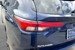 Mitsubishi Outlander 2024 SE 4dr SUV