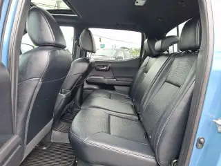 Toyota Tacoma 2019 4x4 SR5 V6 4dr Double Cab 5.0 ft SB