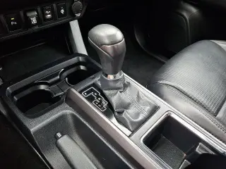 Toyota Tacoma 2019 4x4 SR5 V6 4dr Double Cab 5.0 ft SB
