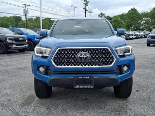 Toyota Tacoma 2019 4x4 SR5 V6 4dr Double Cab 5.0 ft SB