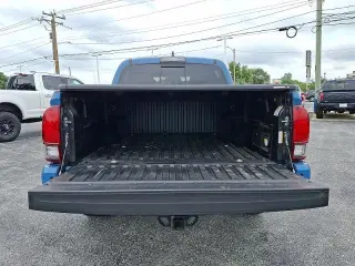 Toyota Tacoma 2019 4x4 SR5 V6 4dr Double Cab 5.0 ft SB