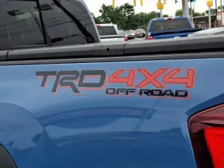 Toyota Tacoma 2019 4x4 SR5 V6 4dr Double Cab 5.0 ft SB