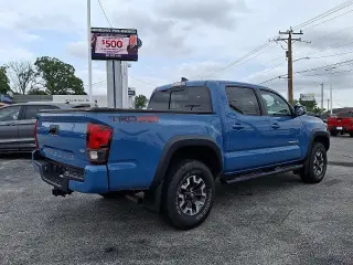 Toyota Tacoma 2019 4x4 SR5 V6 4dr Double Cab 5.0 ft SB