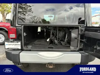 Jeep Wrangler Unlimited 2013 4x4 Sahara 4dr SUV