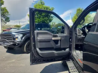 Ford F-150 2019 4x4 Raptor 4dr SuperCrew 5.5 ft. SB