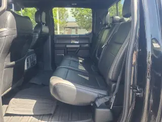 Ford F-150 2019 4x4 Raptor 4dr SuperCrew 5.5 ft. SB