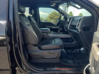 Ford F-150 2019 4x4 Raptor 4dr SuperCrew 5.5 ft. SB