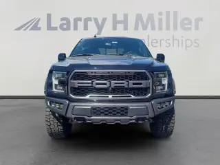 Ford F-150 2019 4x4 Raptor 4dr SuperCrew 5.5 ft. SB