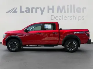 Nissan Titan 2021 4x4 SV 4dr Crew Cab 5.6 ft. SB