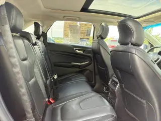 Ford Edge 2017 AWD Titanium 4dr Crossover