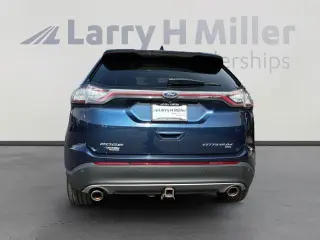 Ford Edge 2017 AWD Titanium 4dr Crossover