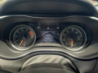 Jeep Cherokee 2019 4x4 High Altitude 4dr SUV