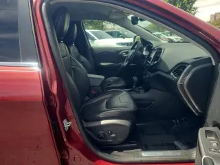 Jeep Cherokee 2019 4x4 High Altitude 4dr SUV