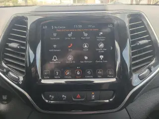 Jeep Cherokee 2019 4x4 High Altitude 4dr SUV