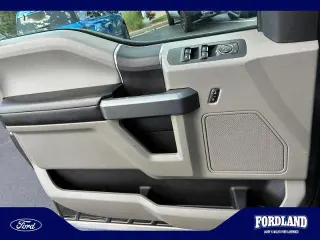 Ford F-150 2018 4x4 XLT 4dr SuperCrew 5.5 ft. SB