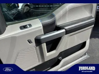 Ford F-150 2018 4x4 XLT 4dr SuperCrew 5.5 ft. SB