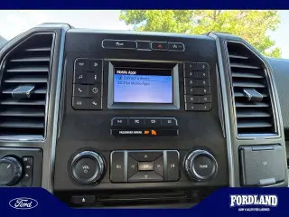 Ford F-150 2018 4x4 XLT 4dr SuperCrew 5.5 ft. SB