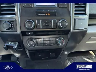 Ford F-150 2018 4x4 XLT 4dr SuperCrew 5.5 ft. SB