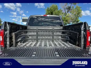 Ford F-150 2018 4x4 XLT 4dr SuperCrew 5.5 ft. SB