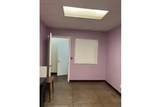 RENTO CUARTOS PARA NEGOCIOS