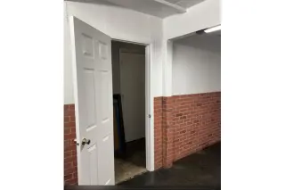 RENTO CUARTOS PARA NEGOCIOS