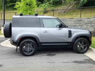 2022 Land Rover Defender