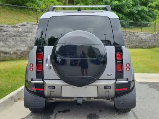 2022 Land Rover Defender