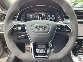 2022 Audi RS 7