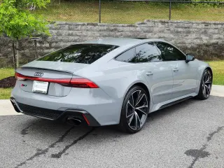 2022 Audi RS 7