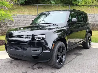 2026 Land Rover Defender 110