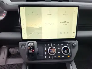 2026 Land Rover Defender 110
