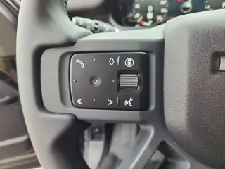 2026 Land Rover Defender 110