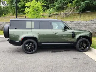 2026 Land Rover Defender 130