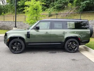 2026 Land Rover Defender 130