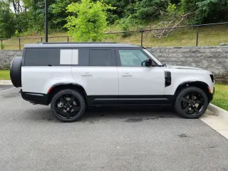 2026 Land Rover Defender 130