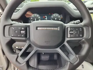 2026 Land Rover Defender 130