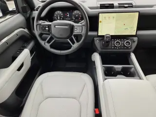 2026 Land Rover Defender 130