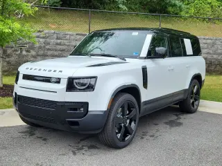 2026 Land Rover Defender 130