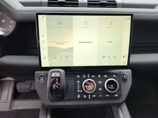 2026 Land Rover Defender 130