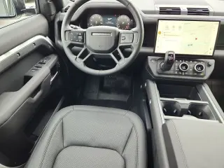 2026 Land Rover Defender 130