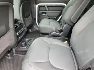 2026 Land Rover Defender 130