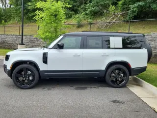 2026 Land Rover Defender 130