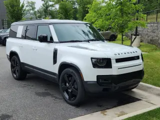 2026 Land Rover Defender 130